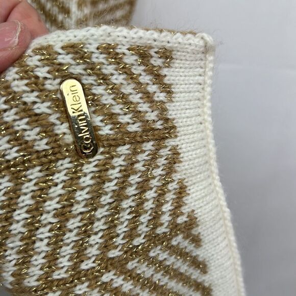 Calvin Klein Gold and White herringbone winter scarf EUC - Picture 3 of 10